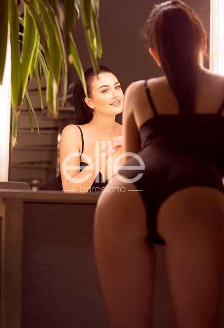 Escort premium Mumbai, escorts de lujo Mumbai, European escort Mumbai, Mumbai travel escorts, Mumbai high end escorts, brunette escorts Mumbai, premium escorts Mumbai, Mumbai high class escort