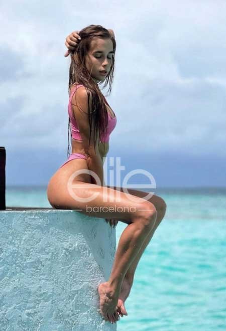 Vip escort Mumbai, GFE escorts Mumbai, deluxe escorts Mumbai, Mumbai premium escorts, exclusive escorts Mumbai, high class escorts in Mumbai, high class Mumbai escort, Hot Deepika escorts Mumbai