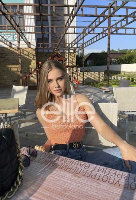 Vip escorts in Mumbai, Vip escort agency in Mumbai, slim escort Mumbai, premium Mumbai escort, escorts in Mumbai, Hot Deepika Mumbai escorts, Exclusive Mumbai escorts, Upscale Mumbai escorts