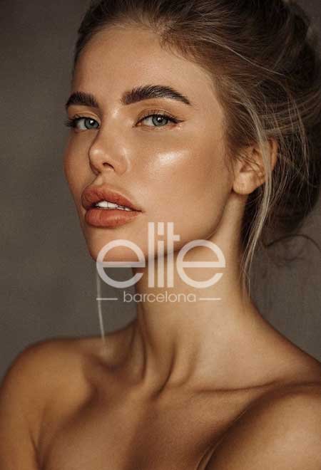 High end escort Mumbai, Mumbai high end escorts, Hot Deepika escorts Mumbai, exclusive escorts Mumbai, Mumbai luxury escort, travel escorts Mumbai, Vip escorts Mumbai